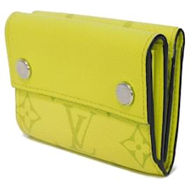 Louis Vuitton-Portefeuille pliant Taigarama de Louis Vuitton-Jaune