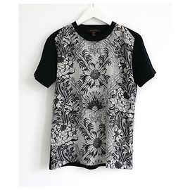 Louis Vuitton Fall 2017 Floral Silk Front T-Shirt Top Black