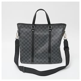 Louis Vuitton-Malette en toile cuir Damier Graphite Louis Vuitton-Noir