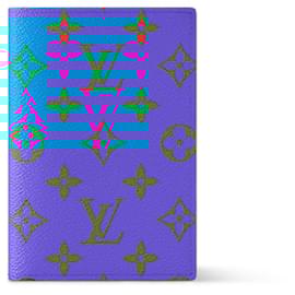 Louis Vuitton-LV Passport cover Monogram Glow-Blue