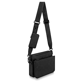 Louis Vuitton-Messager LV Trio en cuir noir-Noir