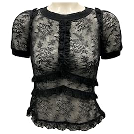 Louis Vuitton-Louis Vuitton Black Ruffled Short Sleeved Stretch Lace Top-Black