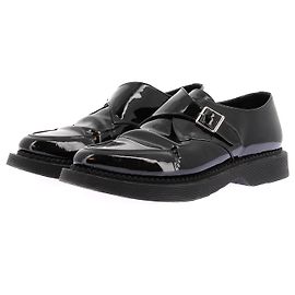 Saint Laurent Mocasines de cuero charolado Negro