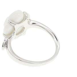 Chanel-Chanel Camellia-Silvery