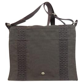 Hermès-Sac à épaule Bassus PM de la ligne Hermes Air-Marron