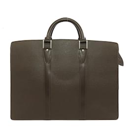 Louis Vuitton-Malette en cuir Taiga Louis Vuitton-Marron