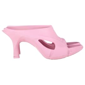 Balenciaga-Balenciaga Pink Mold Mules in Pink Rubber-Brown,Pink