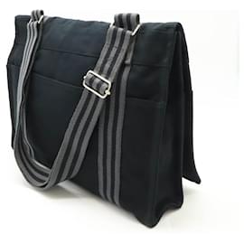 Hermès-Sac à épaule en toile Herbag d'Hermès-Noir
