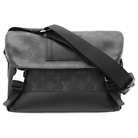 Louis Vuitton-Sac à bandoulière Messenger Voyage PM Monogram Louis Vuitton-Noir