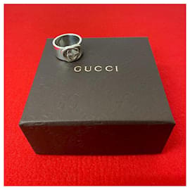 Anillo Gucci Doble G entrelazado en plata 925 Plata Metálico