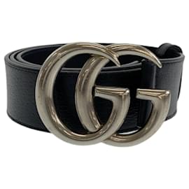 Gucci-Cinto de couro preto com logo GG Marmont da Gucci-Preto
