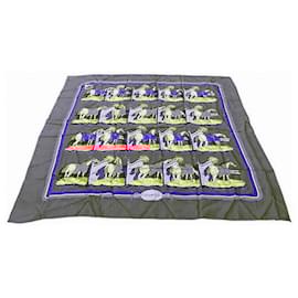 Hermès-Foulard en soie Hermès Carré 90-Multicolore