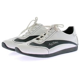 Louis Vuitton Baskets blanches et noires Blanc