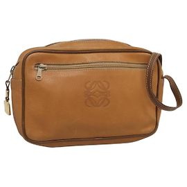 LOEWE Clutch Tasche aus Leder Braun Gold Auth hk2425 Braun Golden