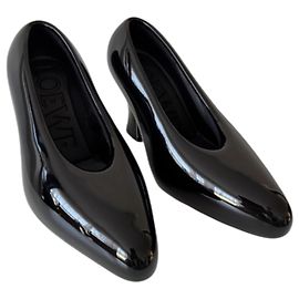Loewe Lequered Foam Black
