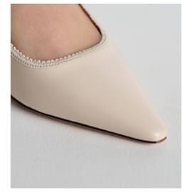 Dior-J'Adior slingback pumps in light biscuit calfskin-Beige,Eggshell