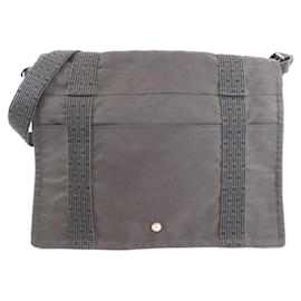 Hermès-Sac à épaule Bassus MM de la ligne Hermes Air-Noir