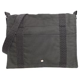 Hermès-Sac à épaule Bassus MM de la ligne Hermes Air-Noir