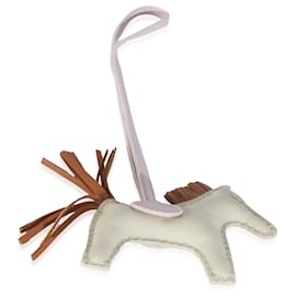 Hermès-Hermès Craie Or Mauve Pâle Milo Cuir d'Agneau Swift Grigri Rodeo Pégase Charm MM-Autre