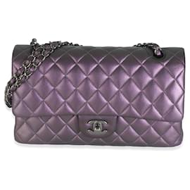 Chanel-Sac à main Chanel en cuir d'agneau matelassé irisé violet, Medium Classic Double Flap-Violet
