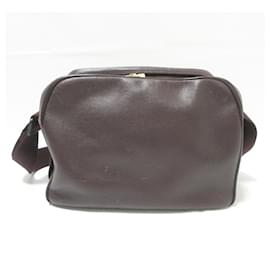 Louis Vuitton-Sac à épaule Reporter en cuir Taiga Louis Vuitton-Bordeaux