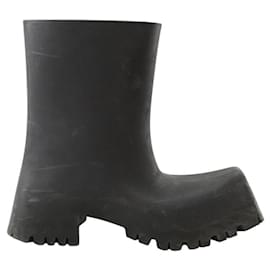Balenciaga-Black boots-Black