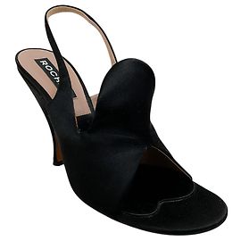 Décolleté slingback in satin nero Rochas Nero