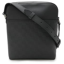 Louis Vuitton-Sac à épaule Pochette District Damier Infini Louis Vuitton-Noir