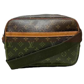 Louis Vuitton-Sac à épaule Monogram Louis Vuitton-Marron