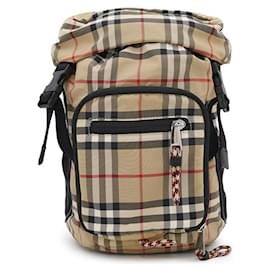 Burberry-Burberry Body Bag Nova Check Nylon-Black,Beige