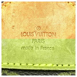 Louis Vuitton-Louis Vuitton Montsouris MM Backpack-Brown