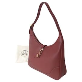 Hermès-Sac à épaule Hermes Trim 31 en Bordeaux-Bordeaux