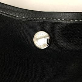 Hermès-Sac à main Hermes Garden PM-Noir