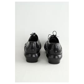 Prada-Leather lace-up shoes-Black