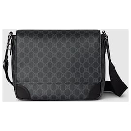 Gucci-GG emblem crossbody bag medium size-Black,Grey