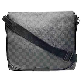 Louis Vuitton-Sac à épaule Renzo Damier Graphite Louis Vuitton-Noir