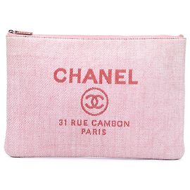 Chanel Pink Large Raffia Deauville O Case Clutch Pink