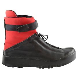 Prada Schwarze Leder Schnürschuhe Schwarz