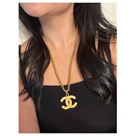 Chanel-Chanel Vintage Large Gold CC Logo Pendant Chain Necklace-Gold hardware