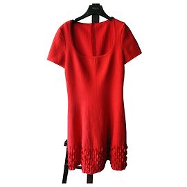 Robe courte rouge Alaïa en viscose et soie Rouge
