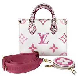Sac On Go PM Monogram Louis Vuitton au bord de la piscine Rose Blanc