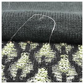 Chanel-Cachecol preto Chanel-Preto