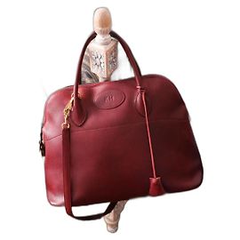 Hermès Bolide 35 Sac à main en cuir de veau bordeaux Bordeaux