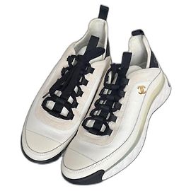 Chanel Sneaker Weiß Stoff Weiß
