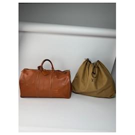 Louis Vuitton-LOUIS VUITTON Travel bags T.  Leather-Orange