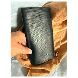 Louis Vuitton-Louis Vuitton long black wallet – Epi Leather, continental model-Black