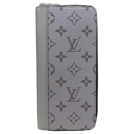 Louis Vuitton-Portefeuille en toile Monogram Taiga Louis Vuitton-Argenté,Métallisé