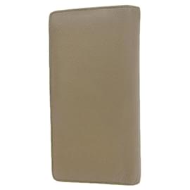 Louis Vuitton-Portefeuille Brazza Louis Vuitton Taiga M32807-Gris