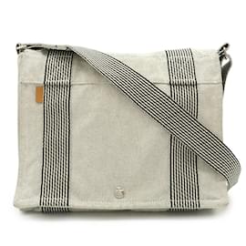 Hermès-Sac à épaule Basas PM New Fool d'Hermès-Gris