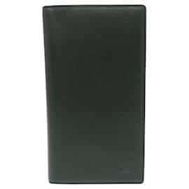 Louis Vuitton-Portefeuille long Louis Vuitton Taiga vert-Vert